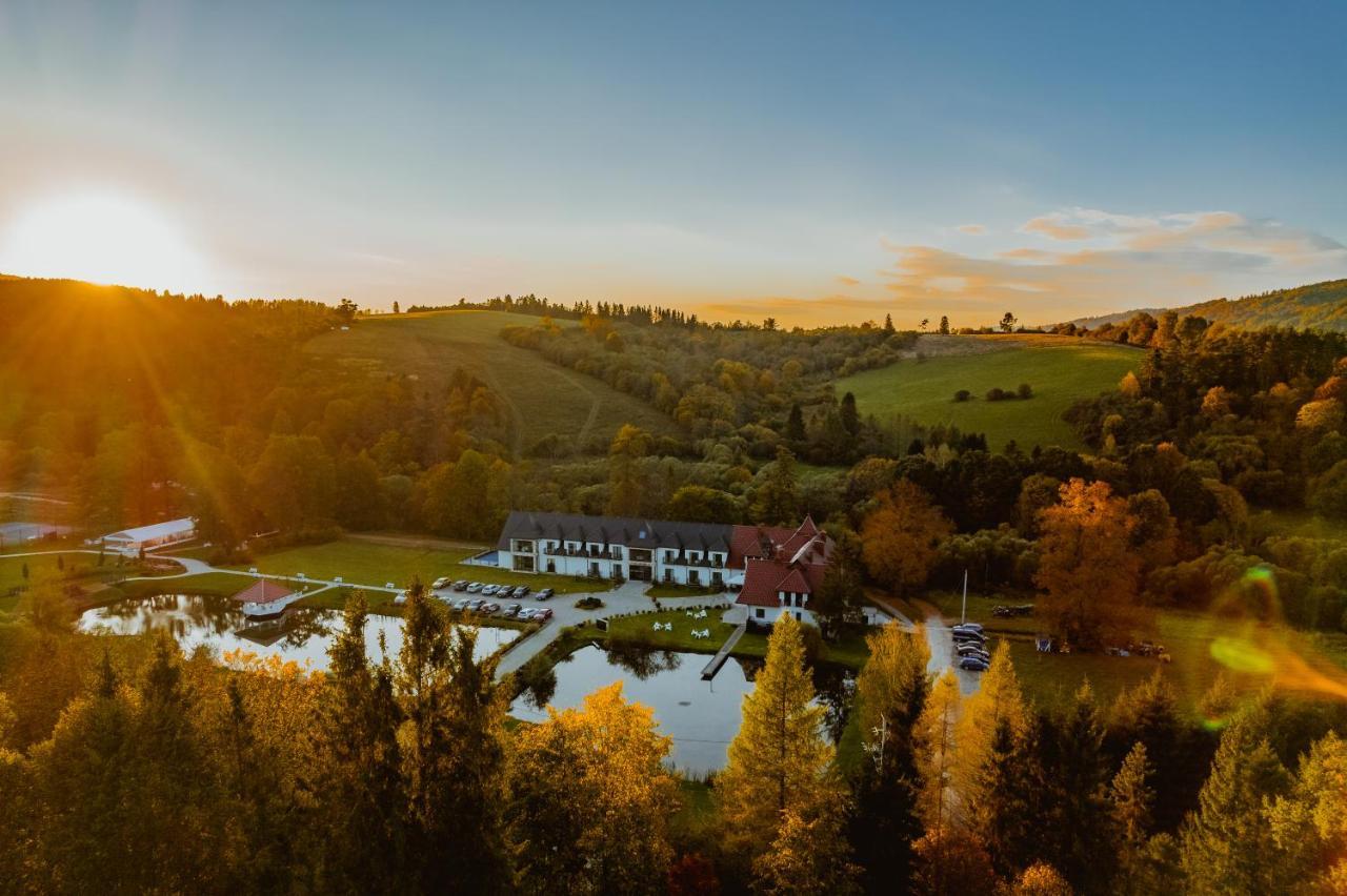 Carynska Resort & Spa Lutowiska Esterno foto