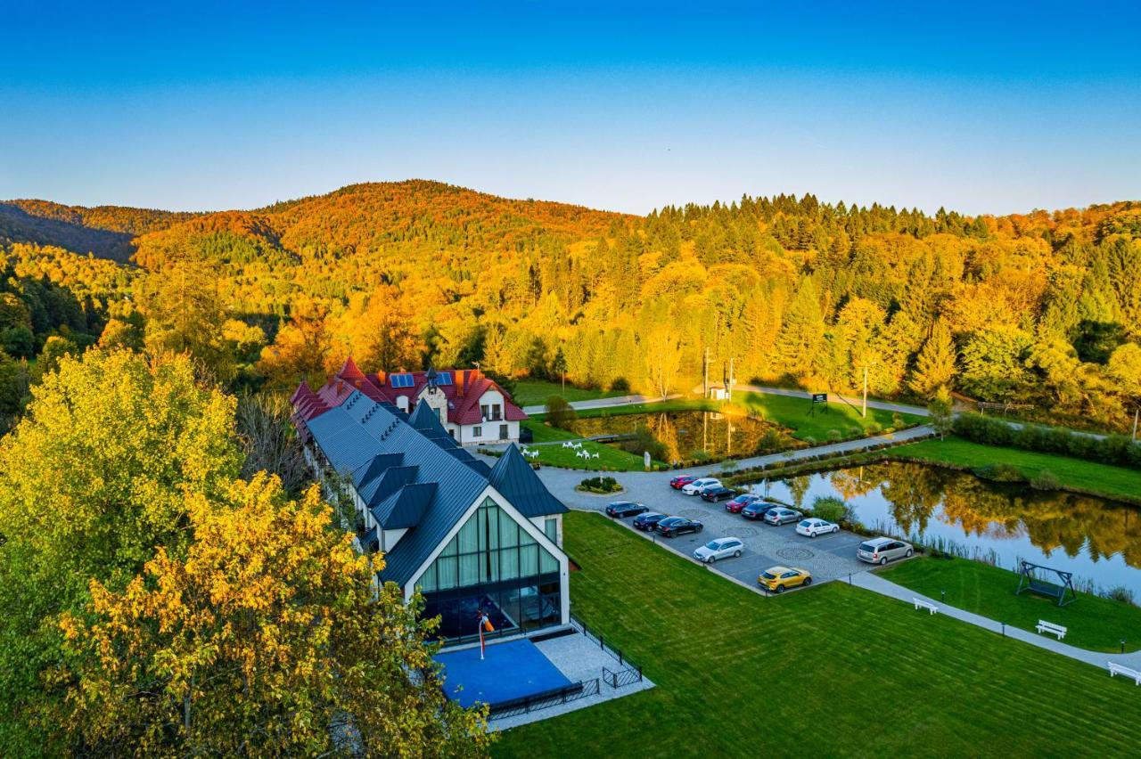 Carynska Resort & Spa Lutowiska Esterno foto