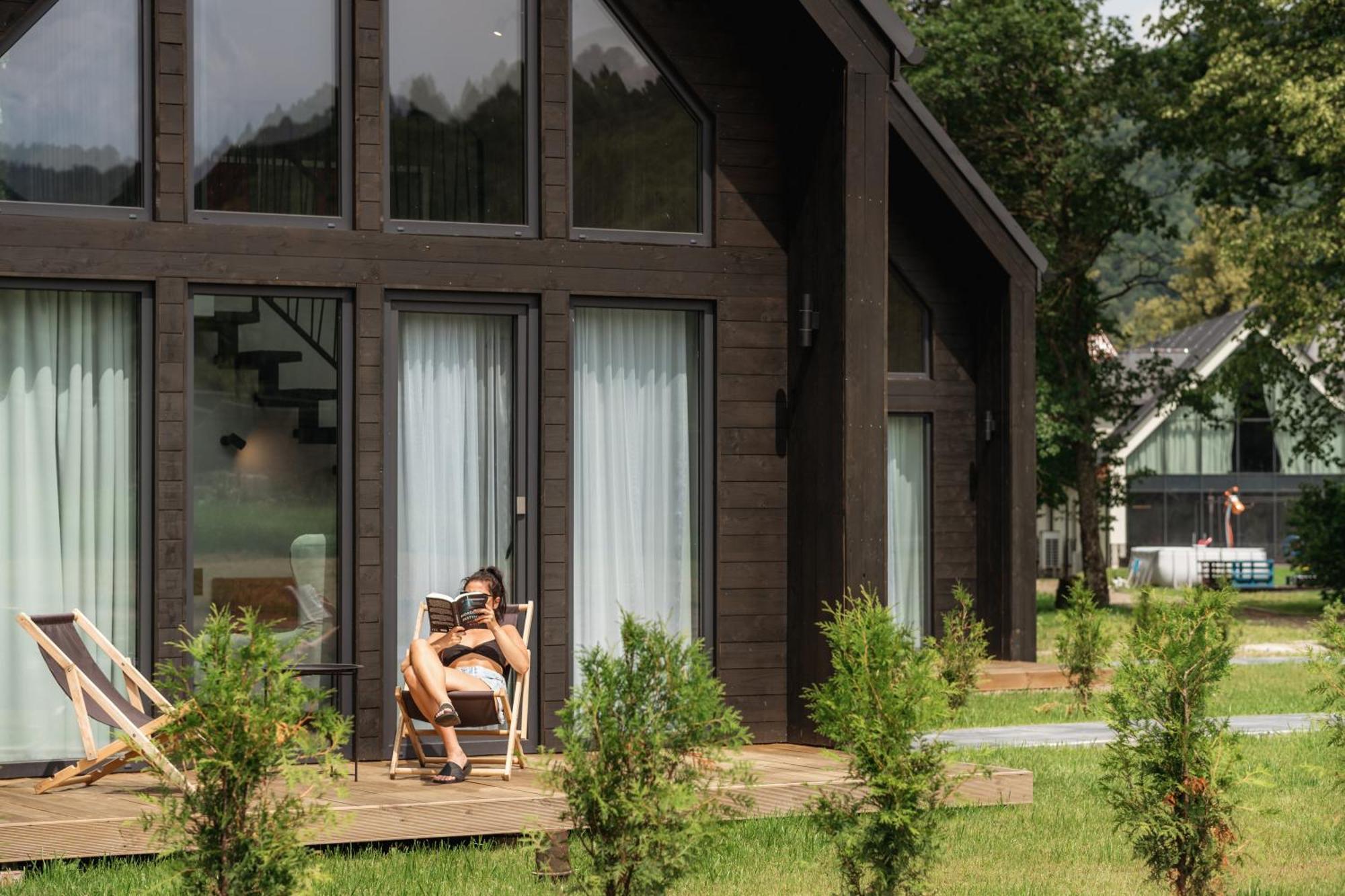 Carynska Resort & Spa Lutowiska Esterno foto